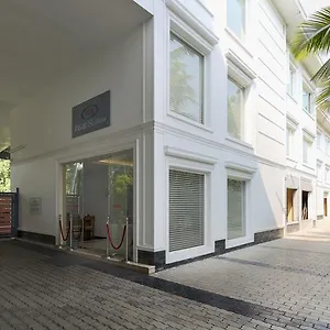 Treebo Tgr Suites Hotel